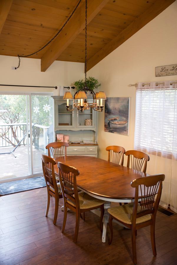 Lovely Mountain Lake Chalet By Yosemite: Equipped! Гровленд Екстер'єр фото