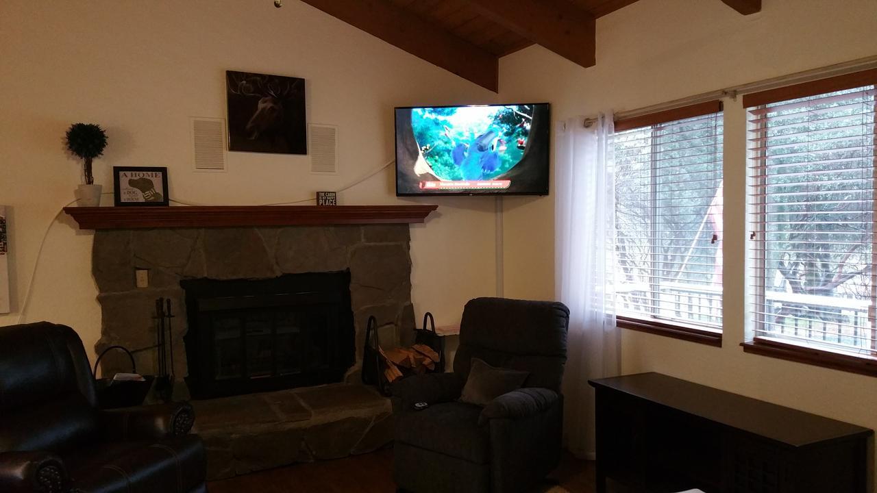 Lovely Mountain Lake Chalet By Yosemite: Equipped! Гровленд Екстер'єр фото