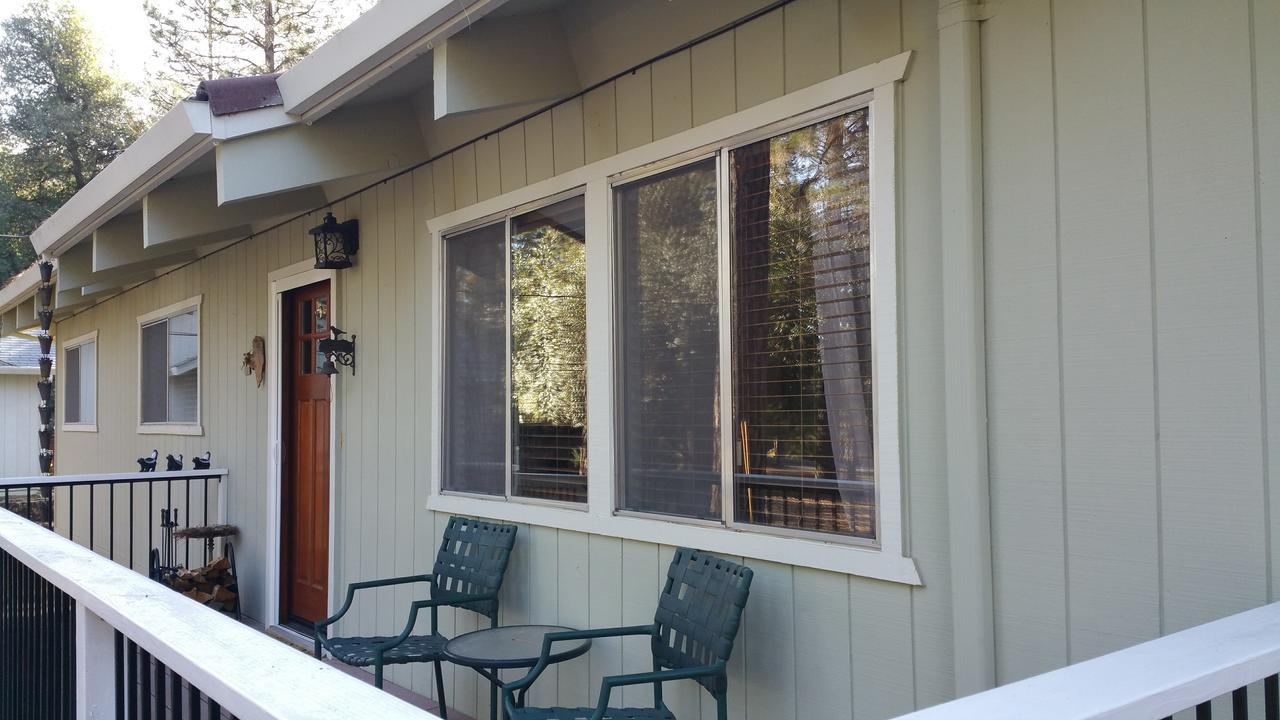 Lovely Mountain Lake Chalet By Yosemite: Equipped! Гровленд Екстер'єр фото